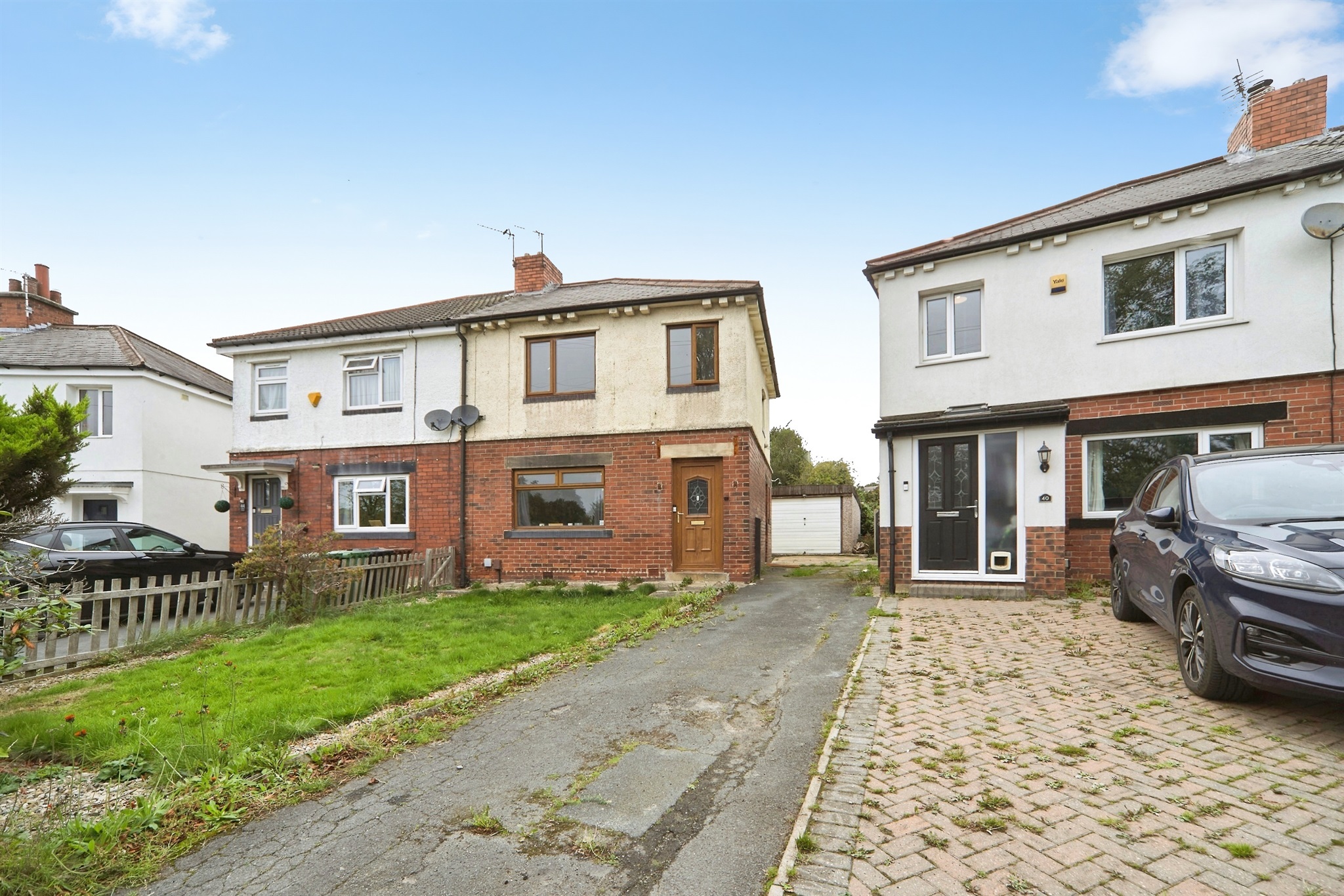 3 bed semi-detached house for sale