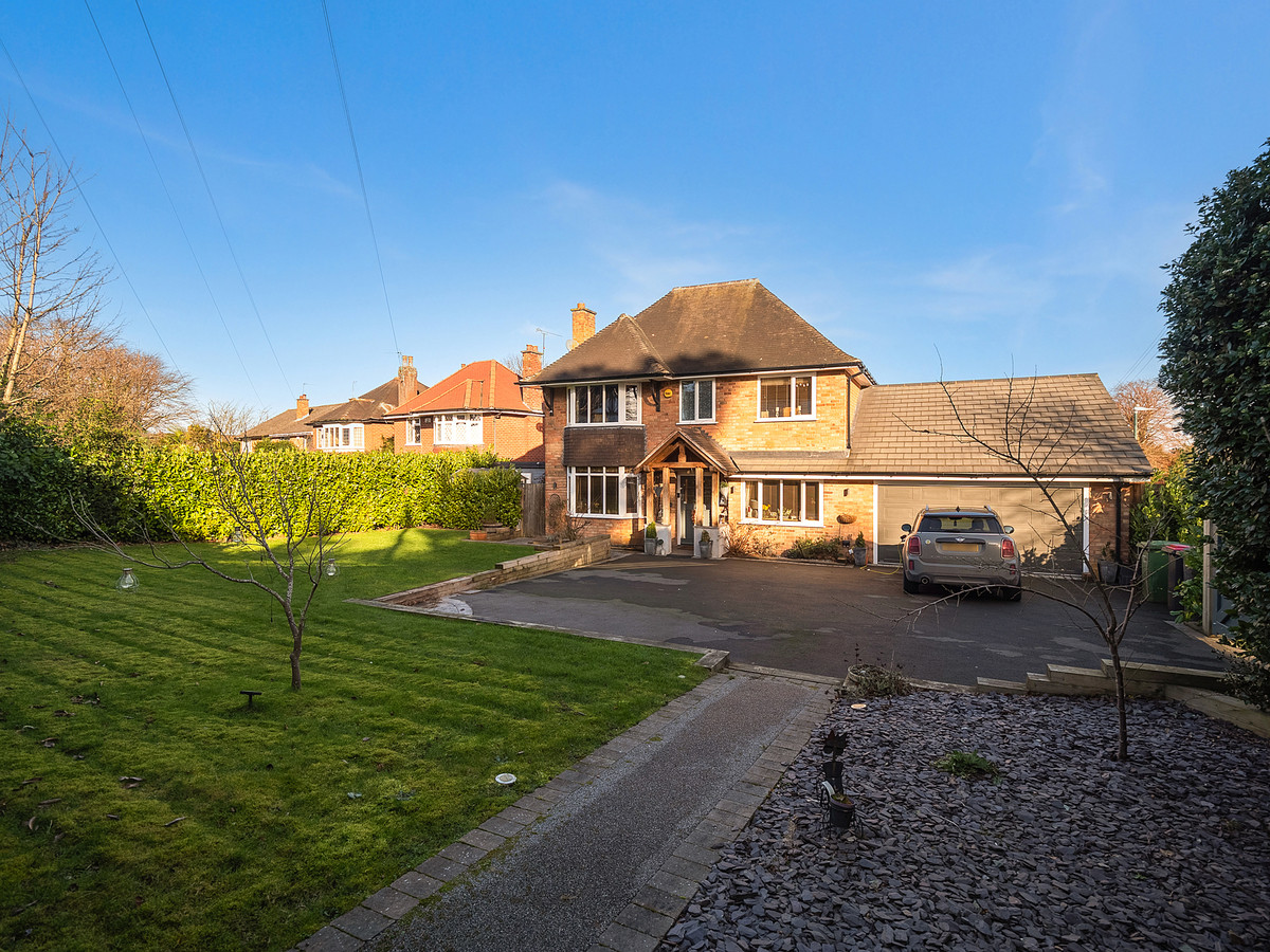 Photos of Church Walk Atherstone, Warwickshire CV9 66650171