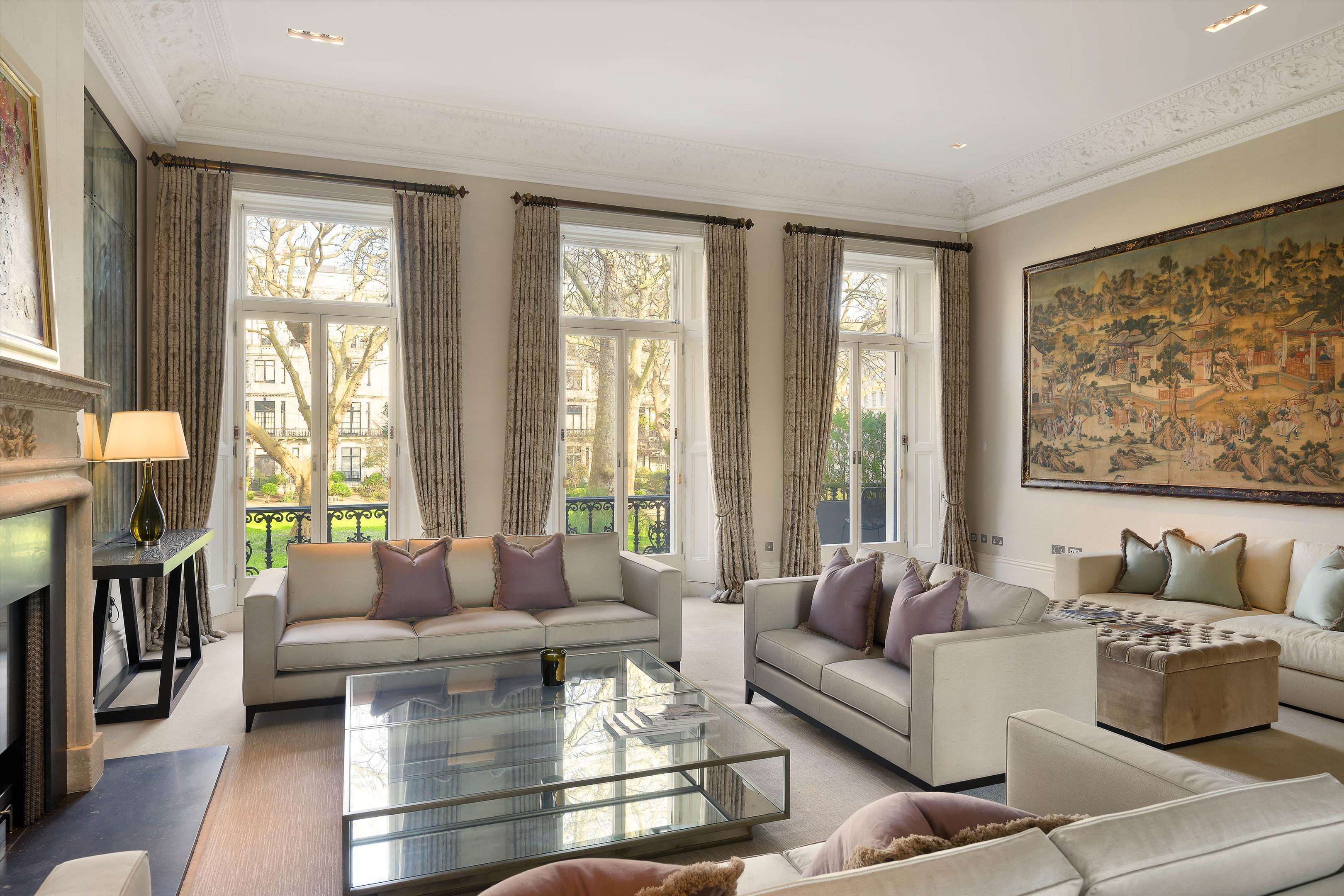 3 bedroom flat for sale 0