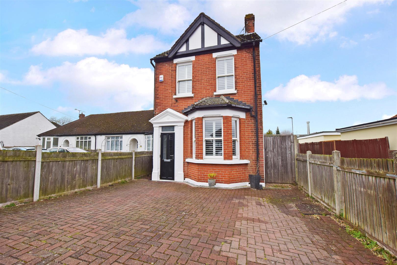 Photos of Maidstone Road, Rainham, Gillingham ME8 61159050