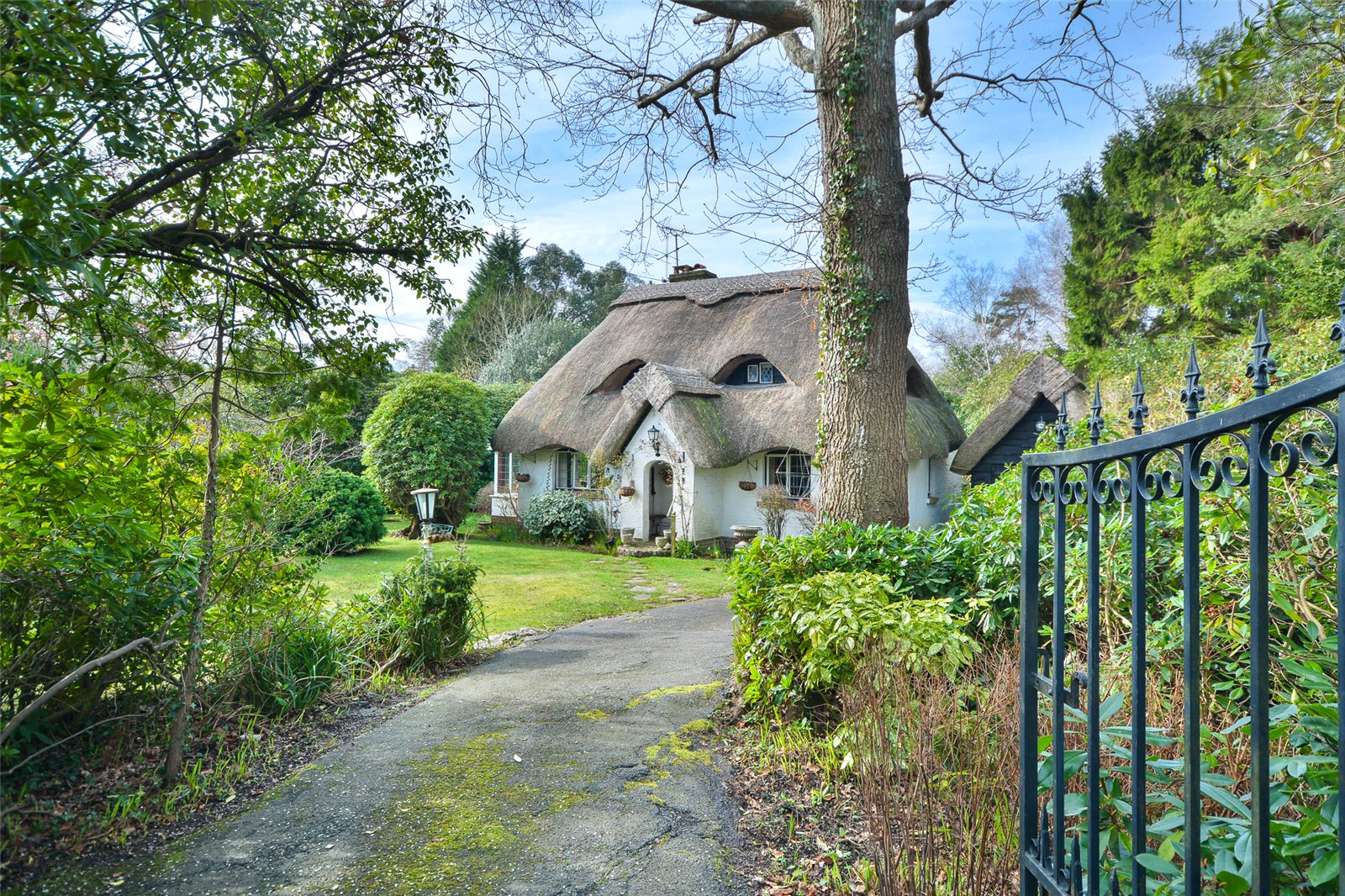 Photos of Spinney Lane, West Chiltington, Pulborough, West Sussex RH20