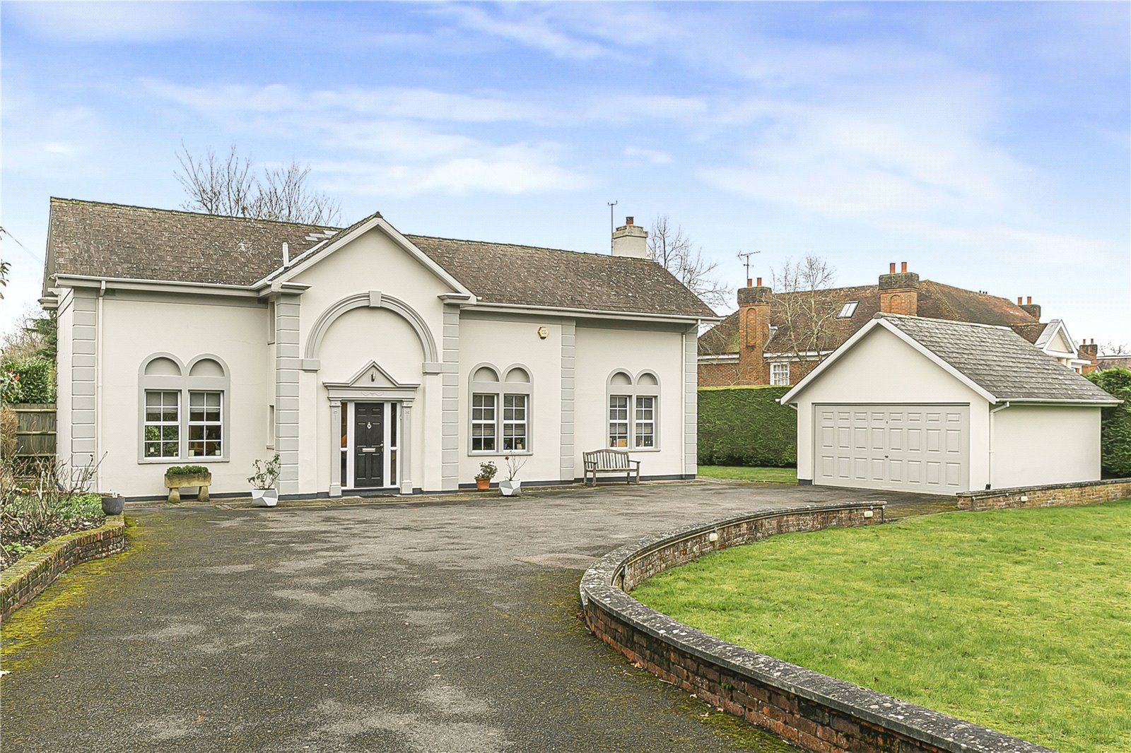 4 bedroom detached house for sale 0