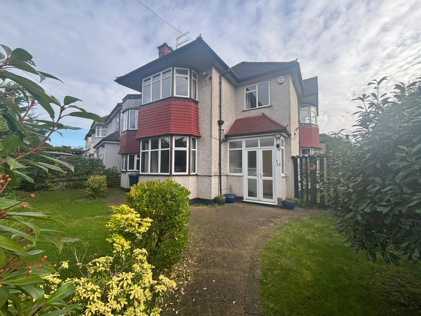 5 bedroom detached house for sale 0