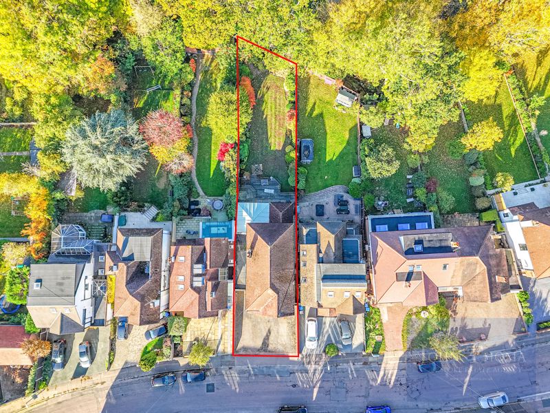 4 bedroom detached house for sale 0