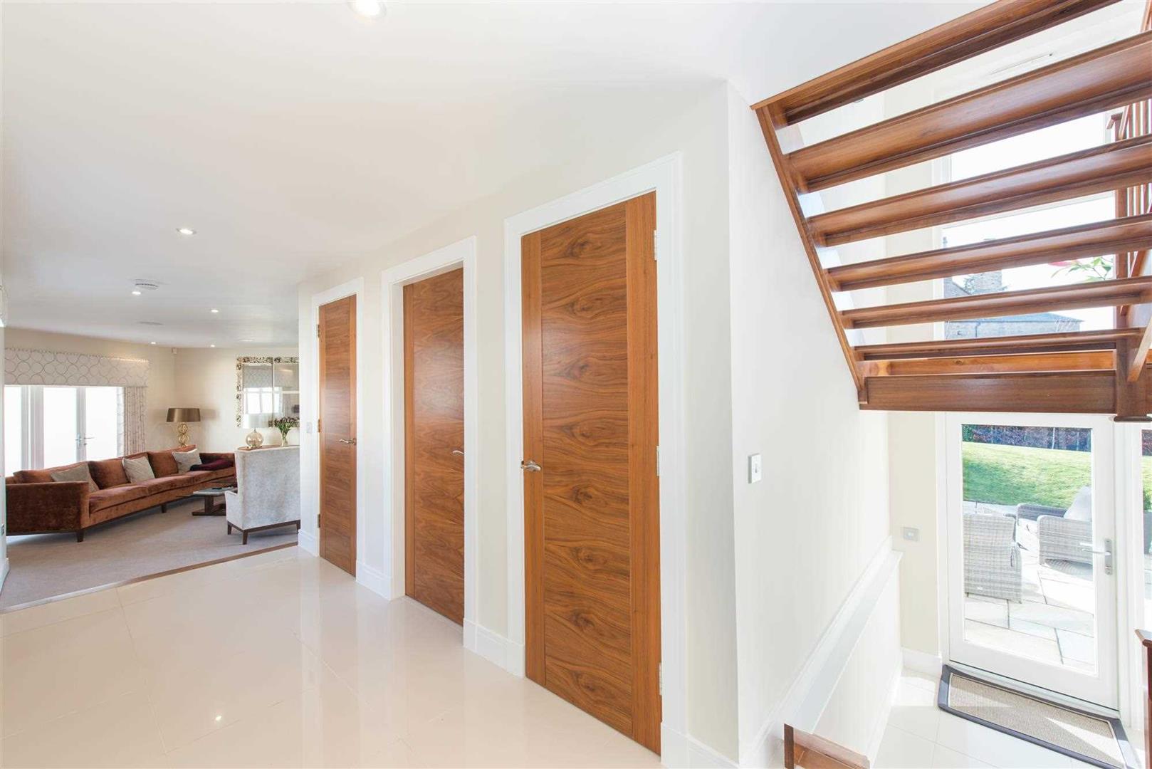 Photos of Loggie House, 5A Upper Glen Road, Bridge Of Allan FK9