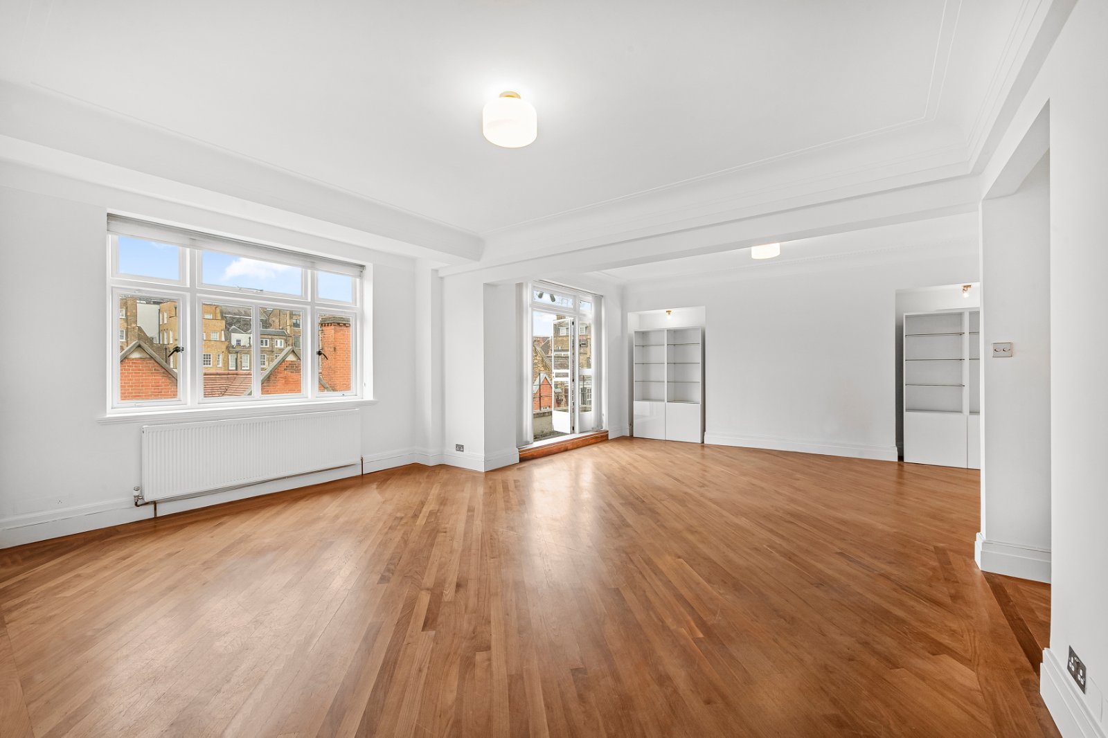 Best Coastal Towns to Buy Property in the UK