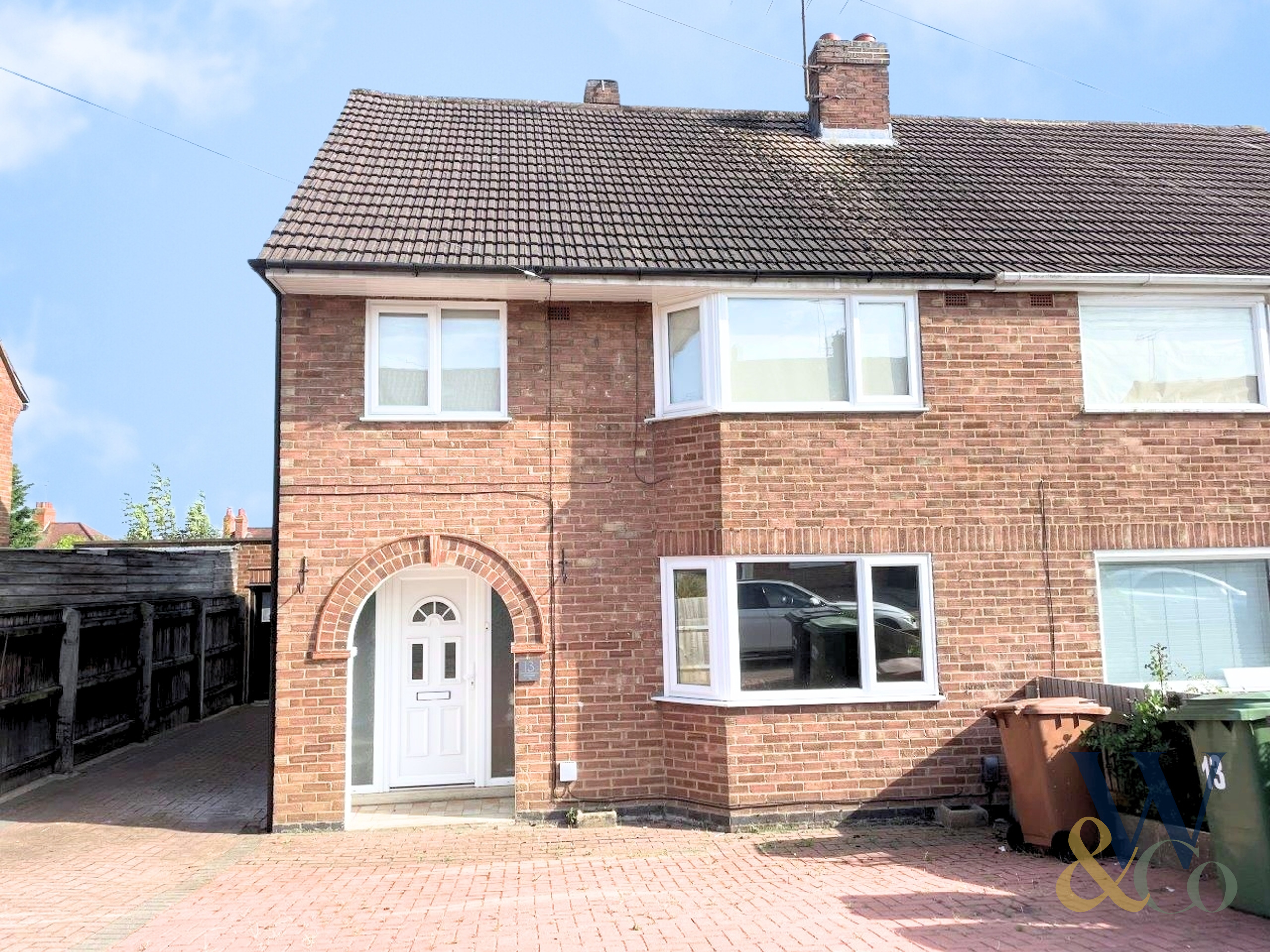 13 Western Way, Wellingborough photo 2