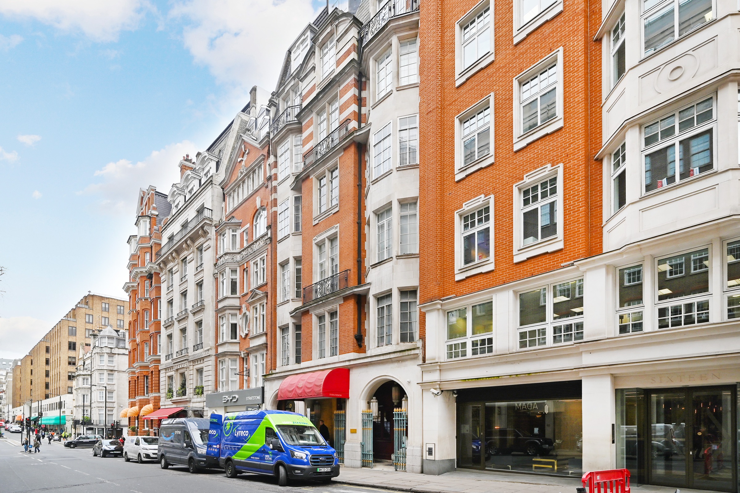2 bedroom flat for sale 0
