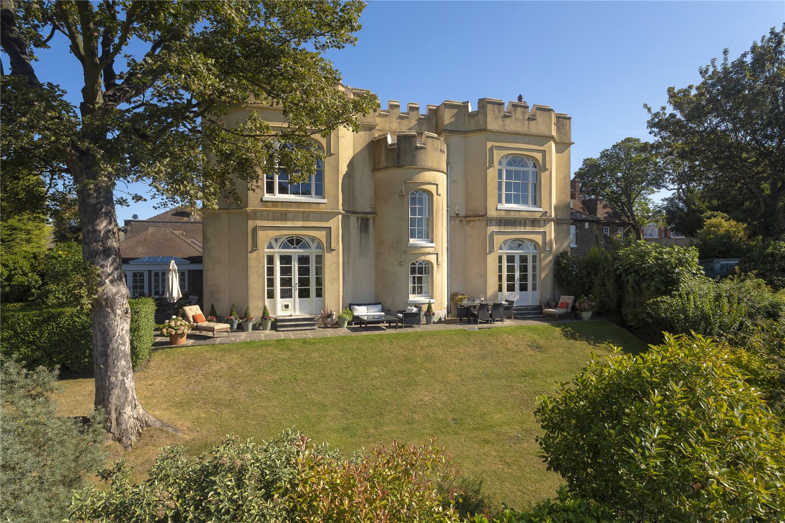 Photos of St. Margarets Street, Rochester, Kent ME1 53884048