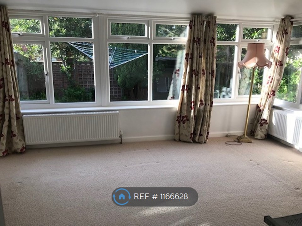 Photos of Drive, Macclesfield SK11 66668804 PrimeLocation