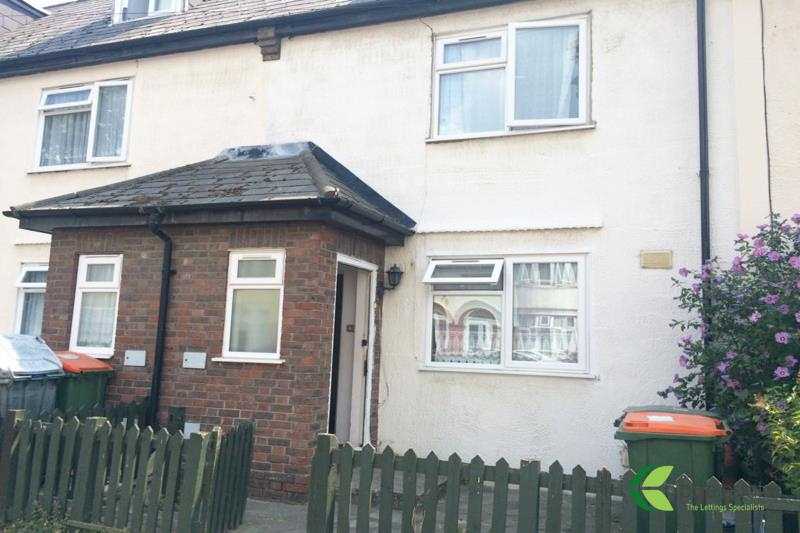 3 Bedroom Terraced House To Rent In Market Street East Ham