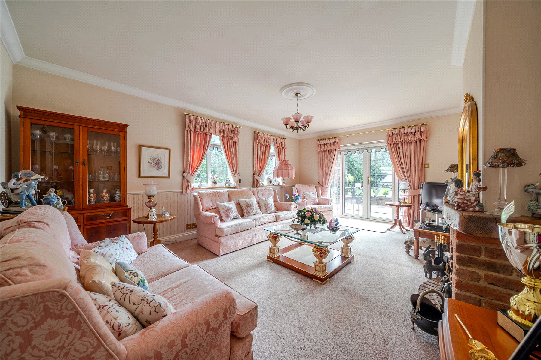 3 bedroom bungalow for sale 0