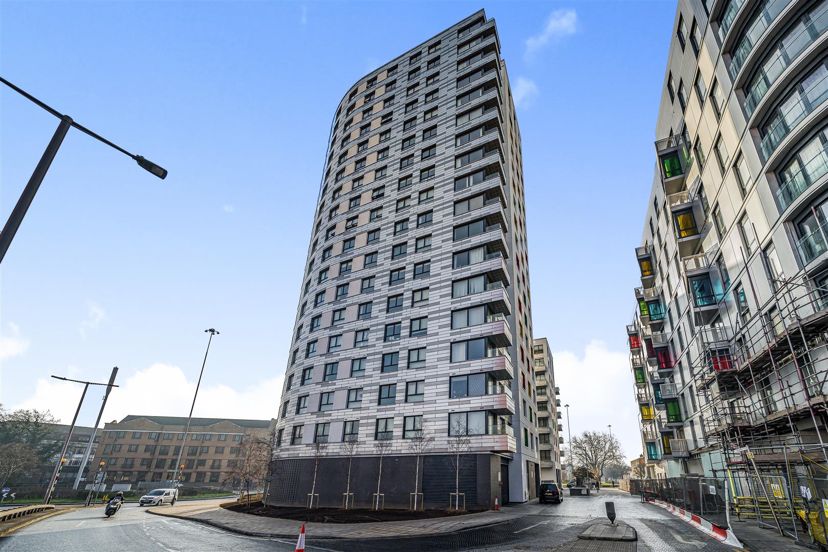 5 bedroom semi-detached house for sale in London