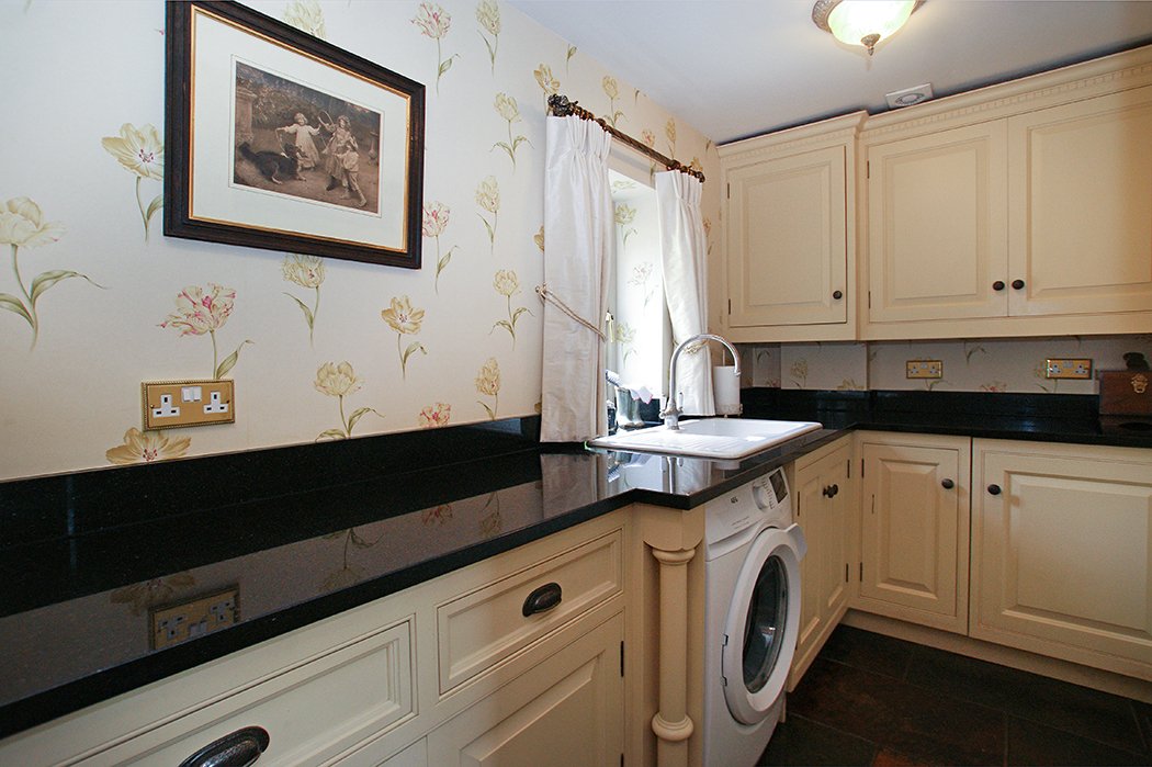 Photos of Walton Back Lane, Walton, Chesterfield S42 64821569