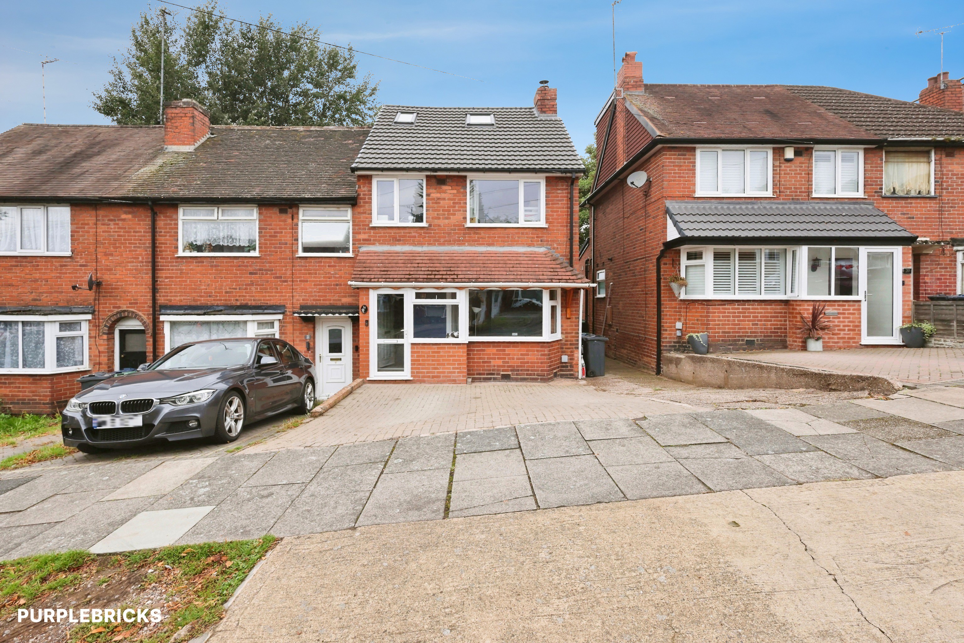 5 bed semi-detached house for sale