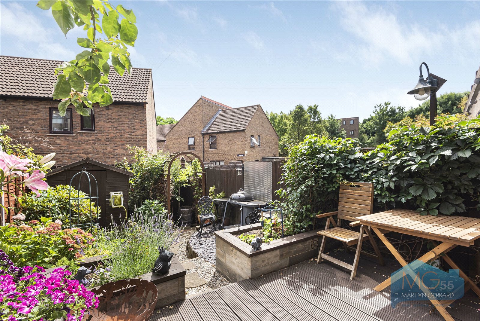 Photos of Old Farm Road, East Finchley, London N2 61976912