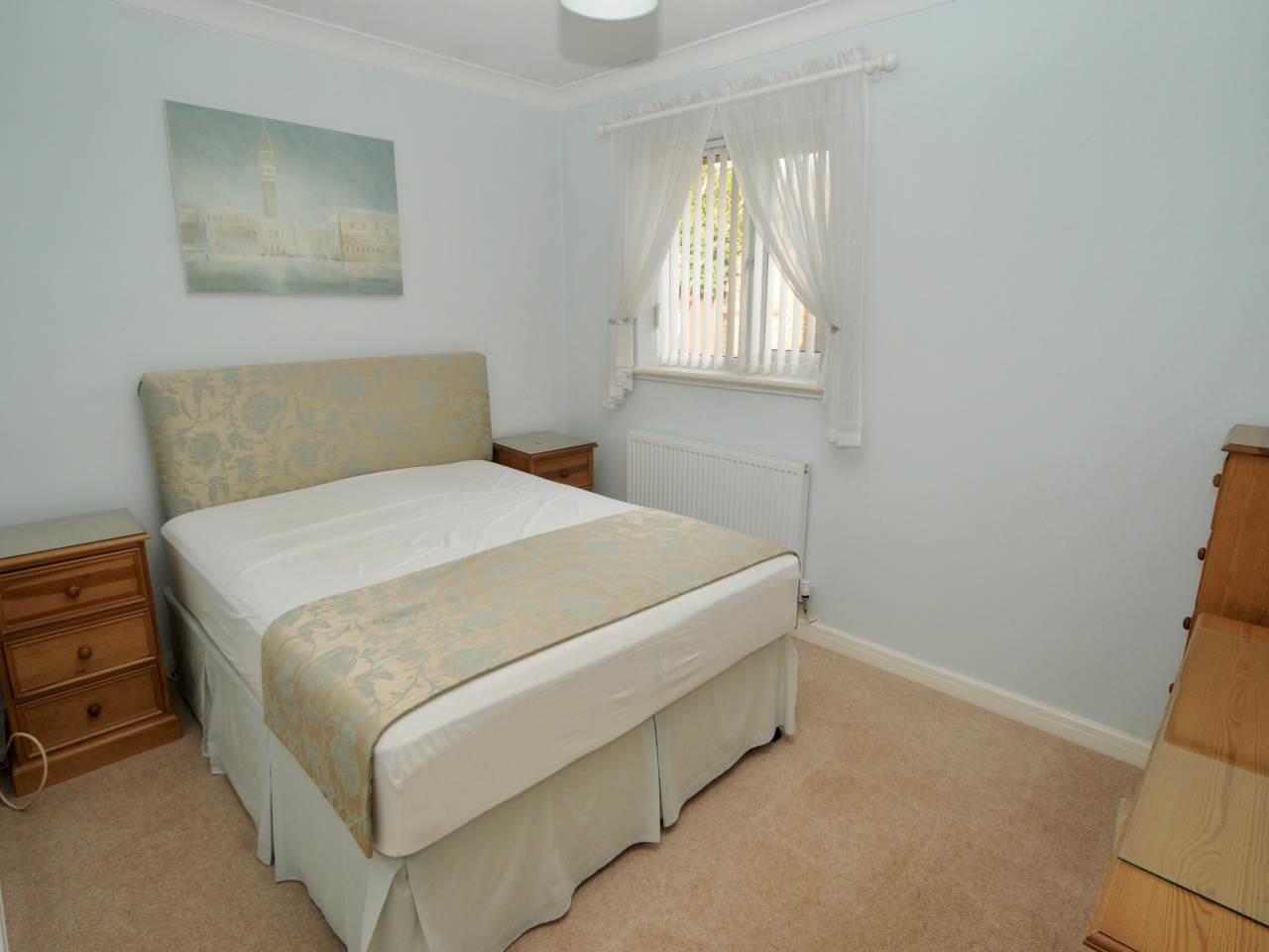 Photos of Castle Green, Westbrook, Warrington WA5 61555787