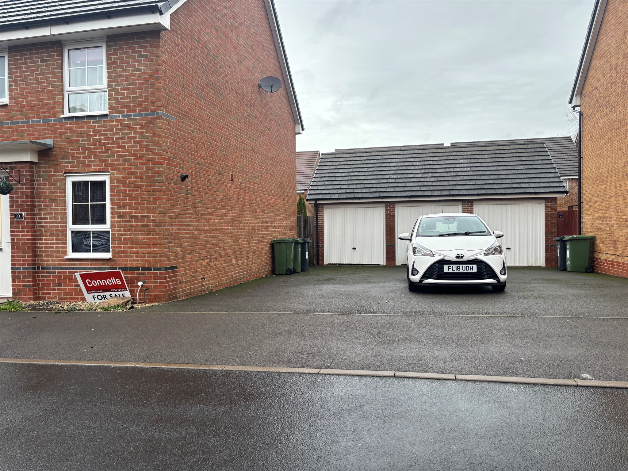 37, Rounds Road, Worcester photo 5