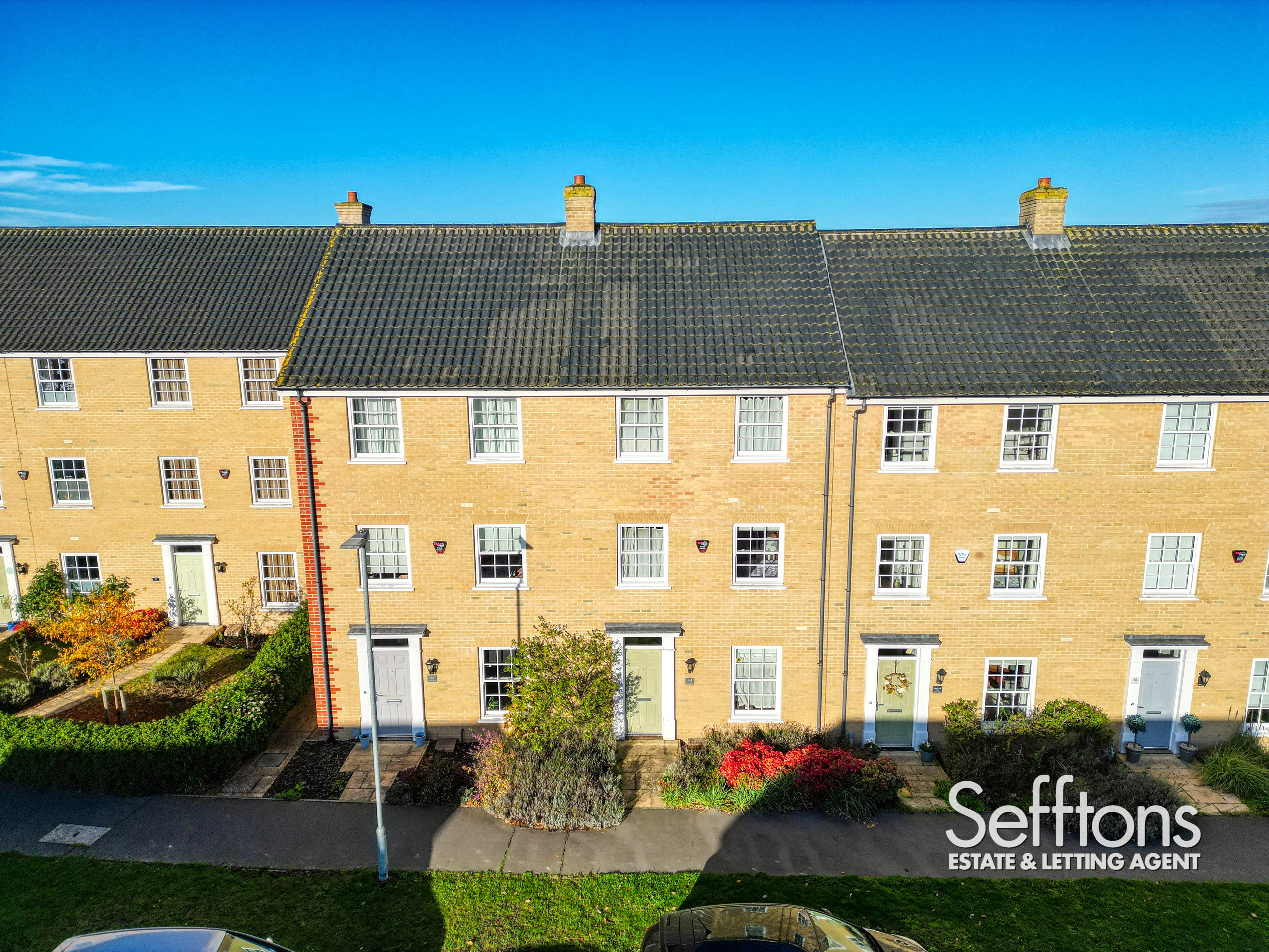 4-bed terraced on 34 Coot Drive, Sprowston, Norwich, Norwich, £300,000