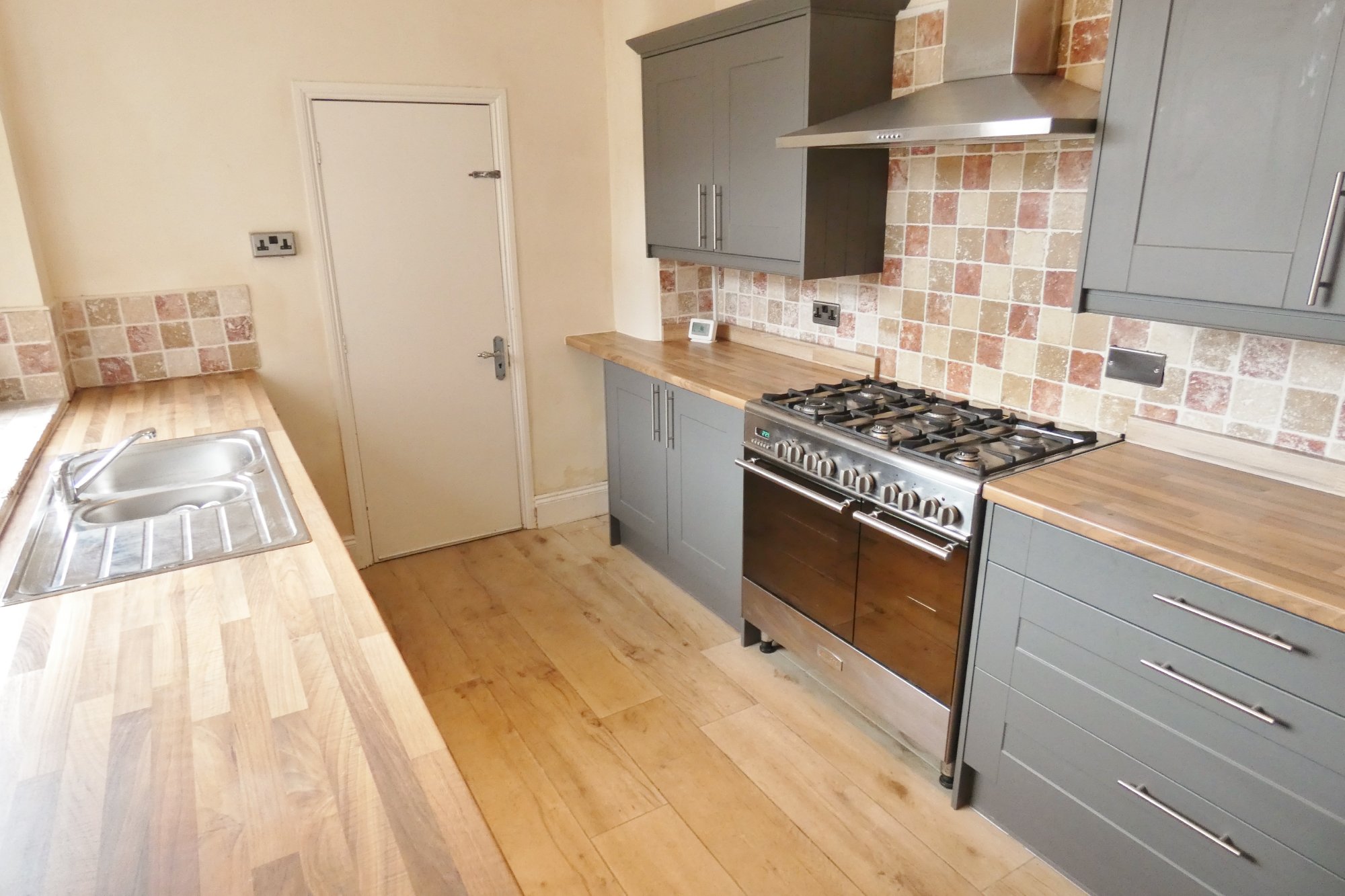76, Lytham Road, Preston photo 2