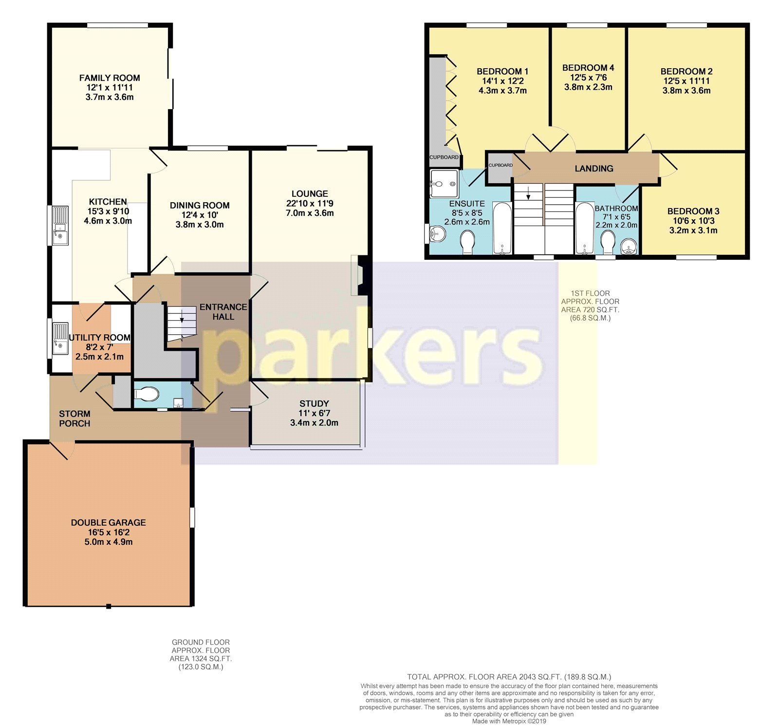 4 Bedrooms Detached house for sale in The Warren, Tadley, Hampshire RG26