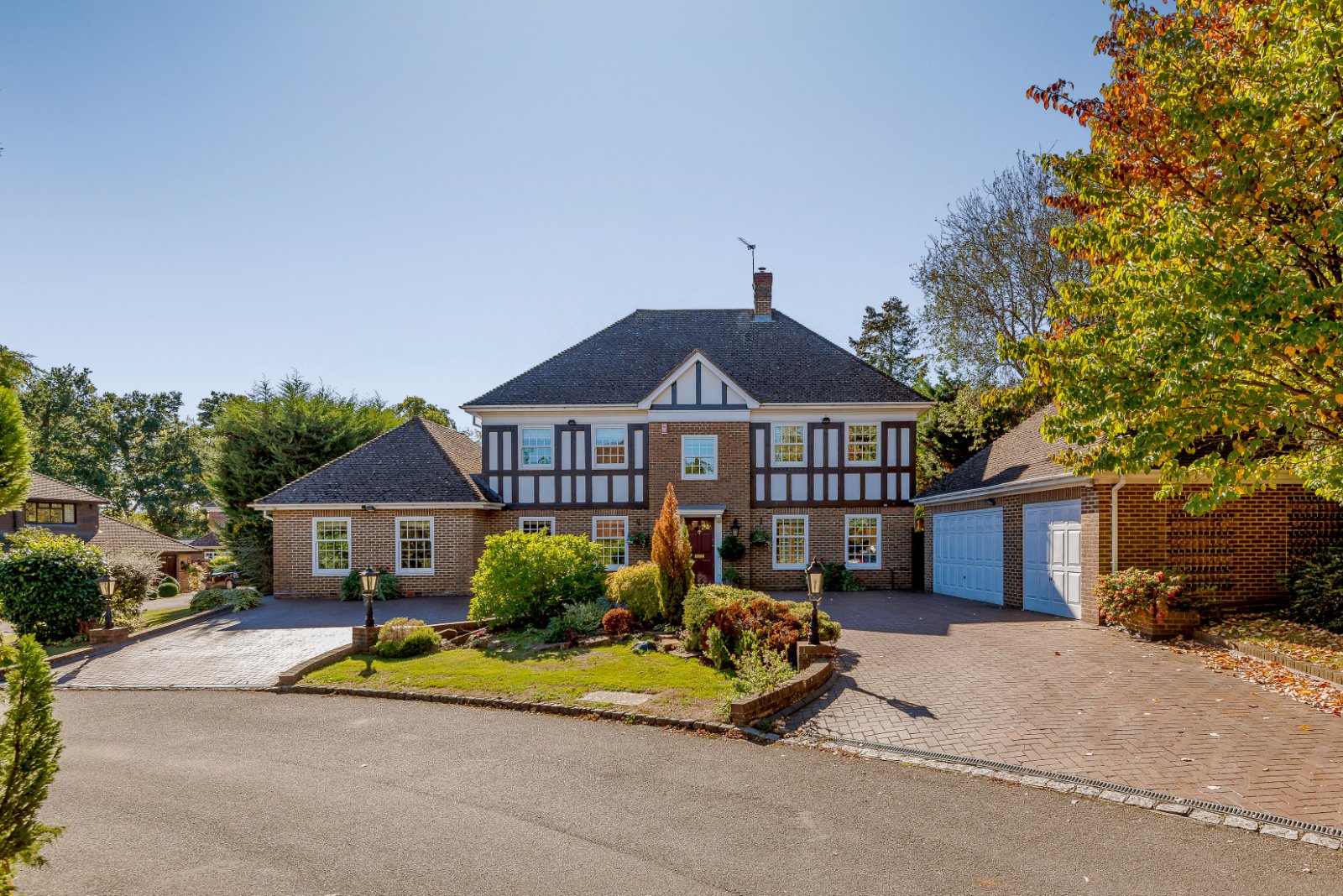 3 bedroom link-detached house for sale