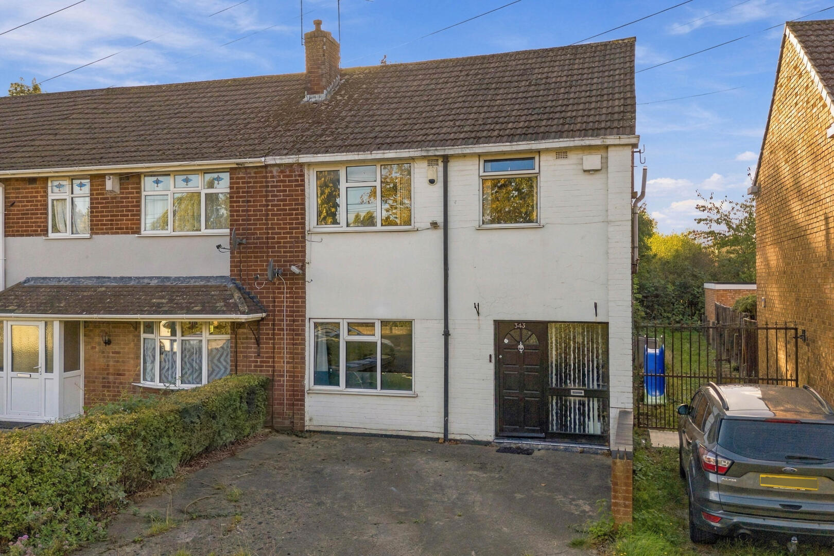 3 bed end terrace house for sale