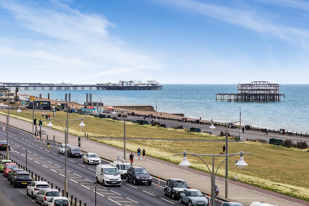 4 bedroom detached house for sale in Reading