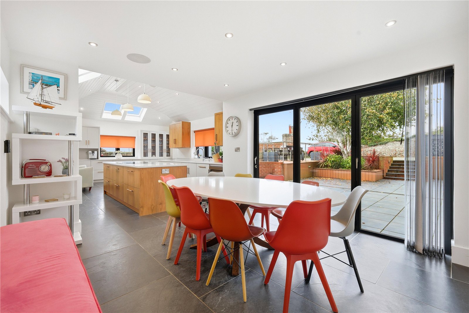 4 bedroom detached house for sale 0