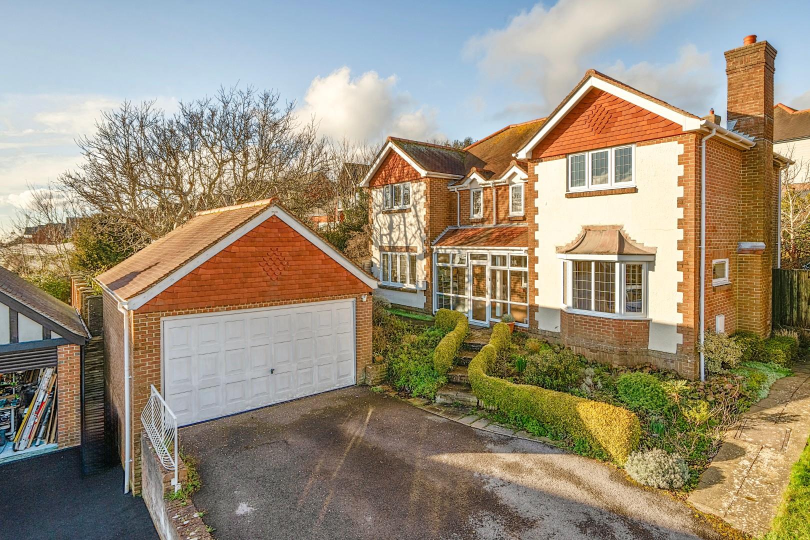 5-bed house on 6, Spinnaker View, Havant, £685,000