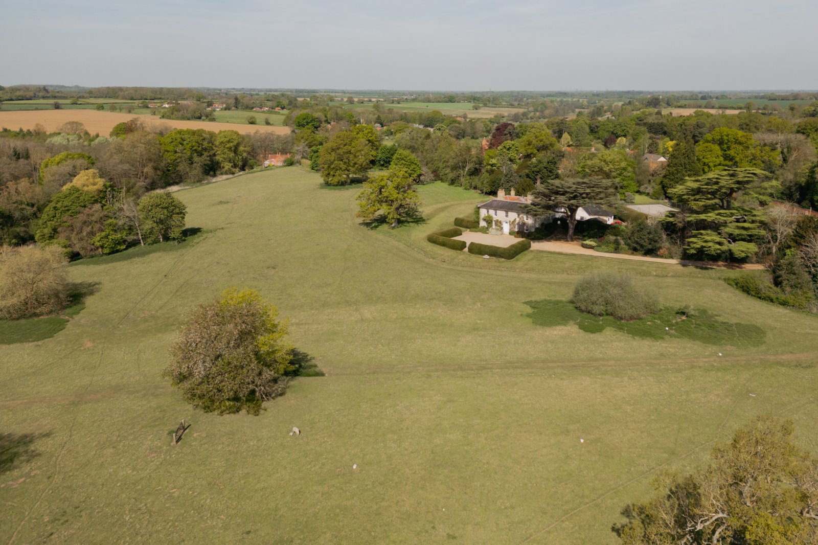 7 bedroom detached house for sale 0