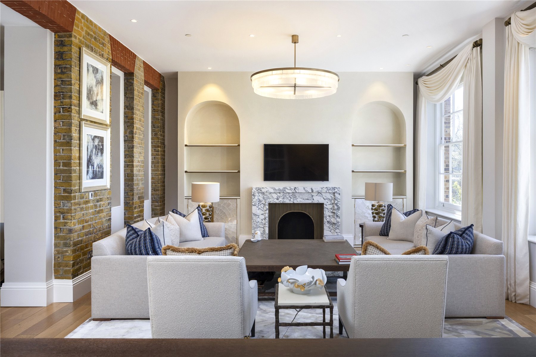 3 bedroom flat for sale 0