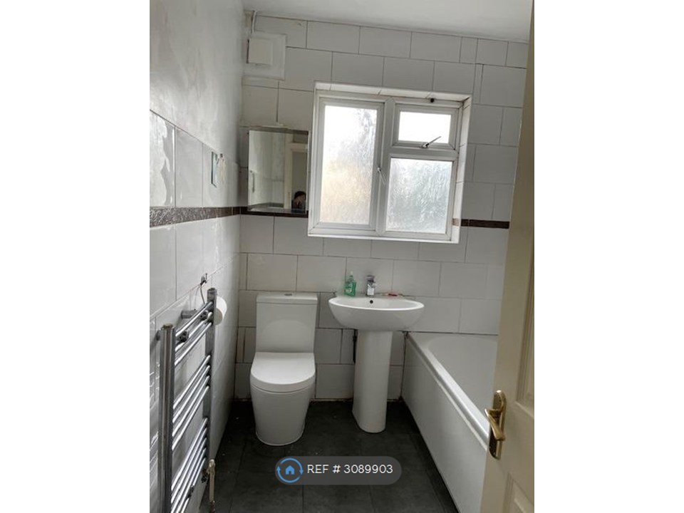 South Harrow photo 4