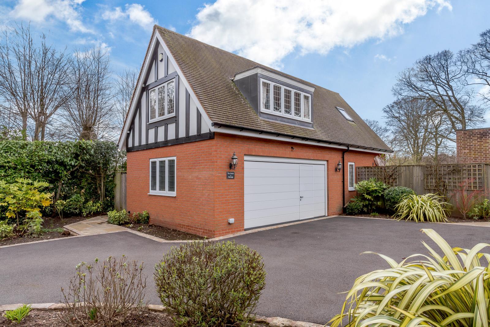 Photos of Hartopp Road, Four Oaks, Sutton Coldfield B74 54923399 Zoopla