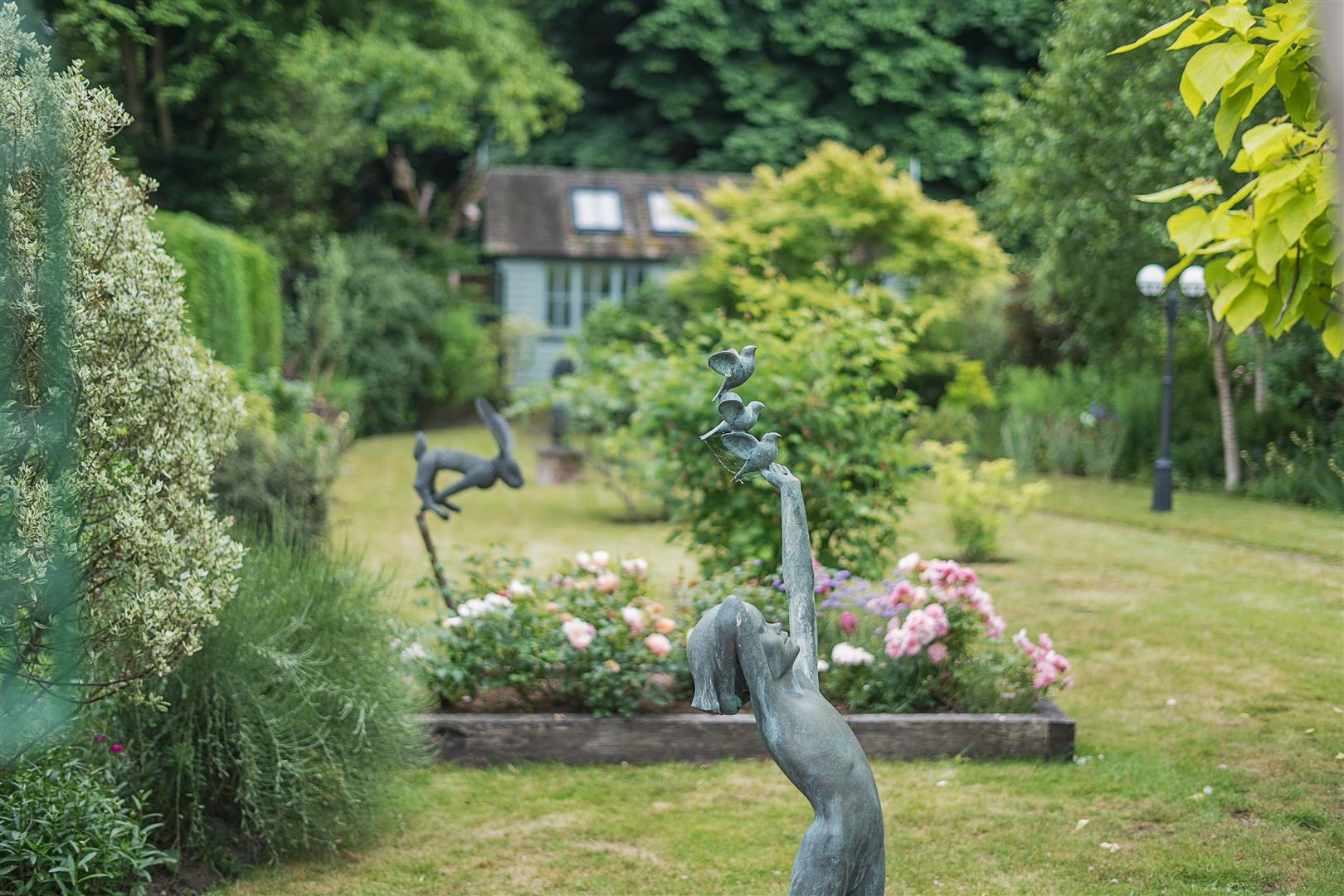 3 bedroom terraced house for sale 0