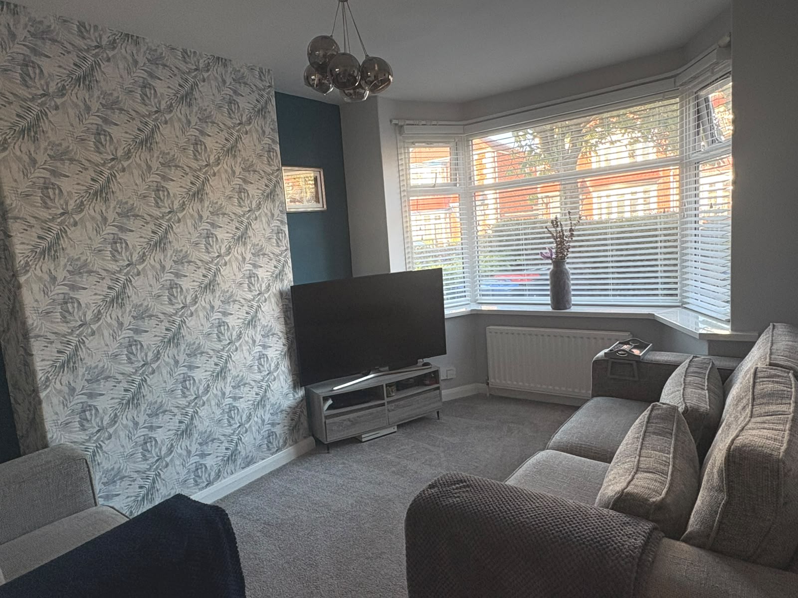 3 bed semi-detached house for sale