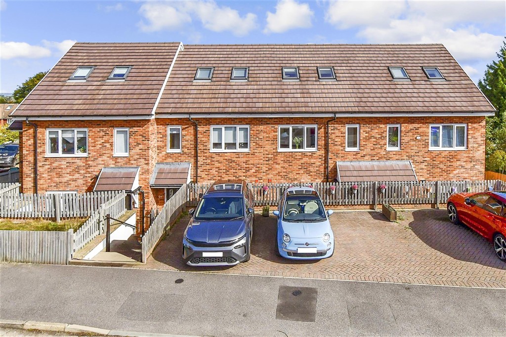 Hillcrest, Tunbridge Wells photo 4