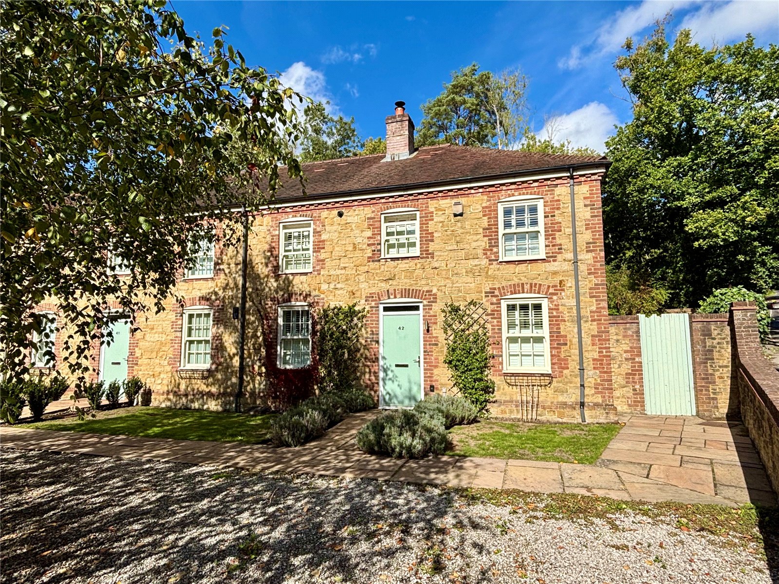 42 Budgenor Lodge,, Dodsley Lane, West Sussex photo 2