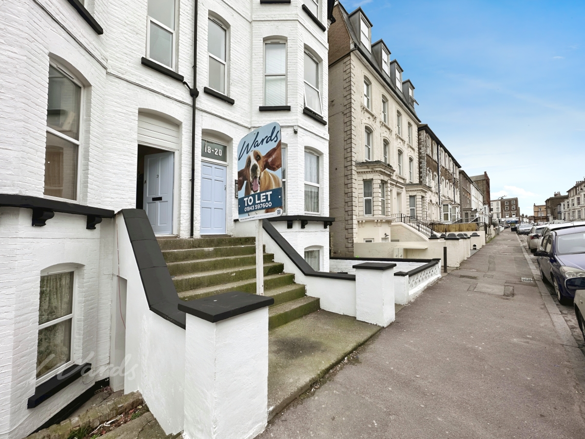 Flat 6, 18-20, Athelstan Road, Margate photo 4