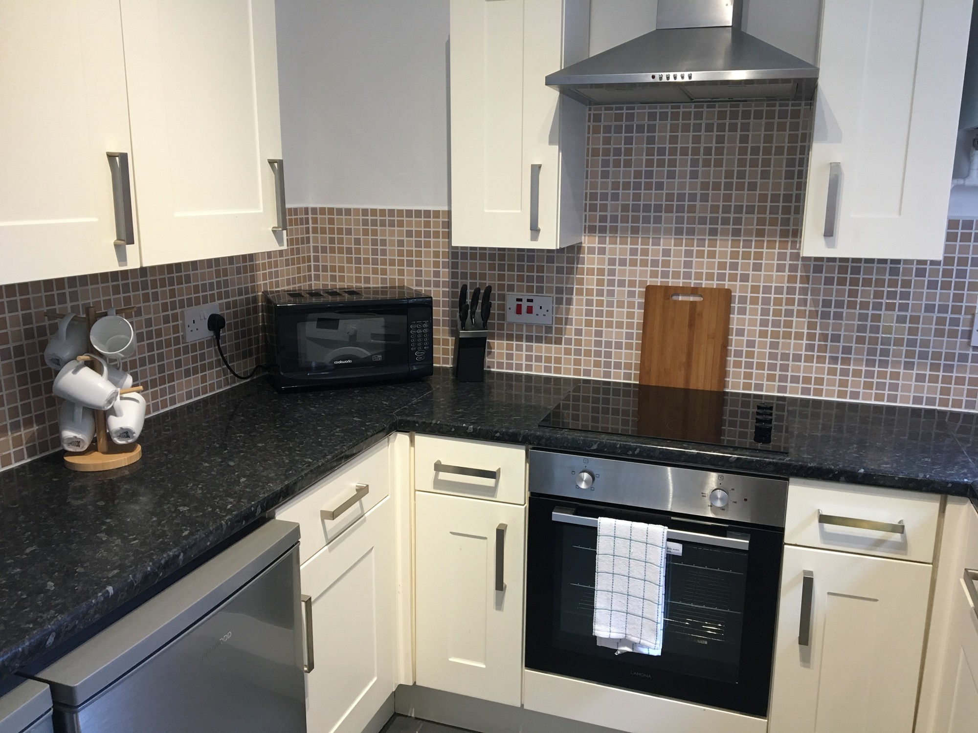 Room 3, 23 Samuel Street, Crewe, Cheshire photo 4