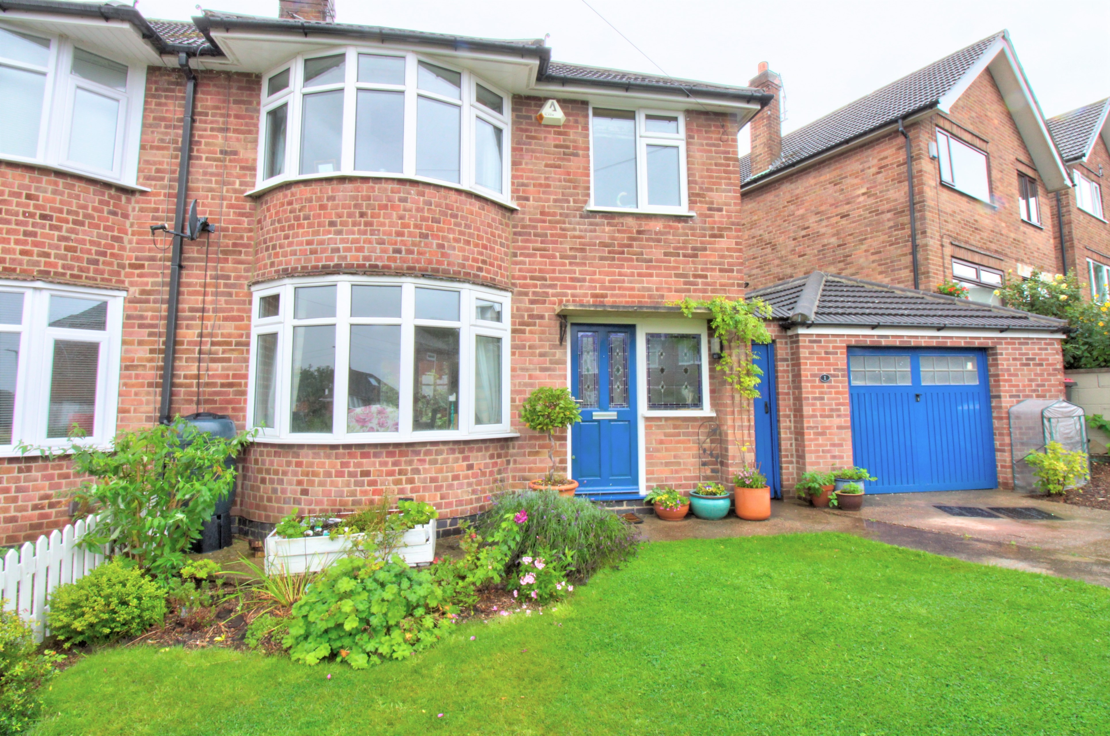 Free property report 1 Oakdale Drive, Chilwell, NG9 5LF Chimnie