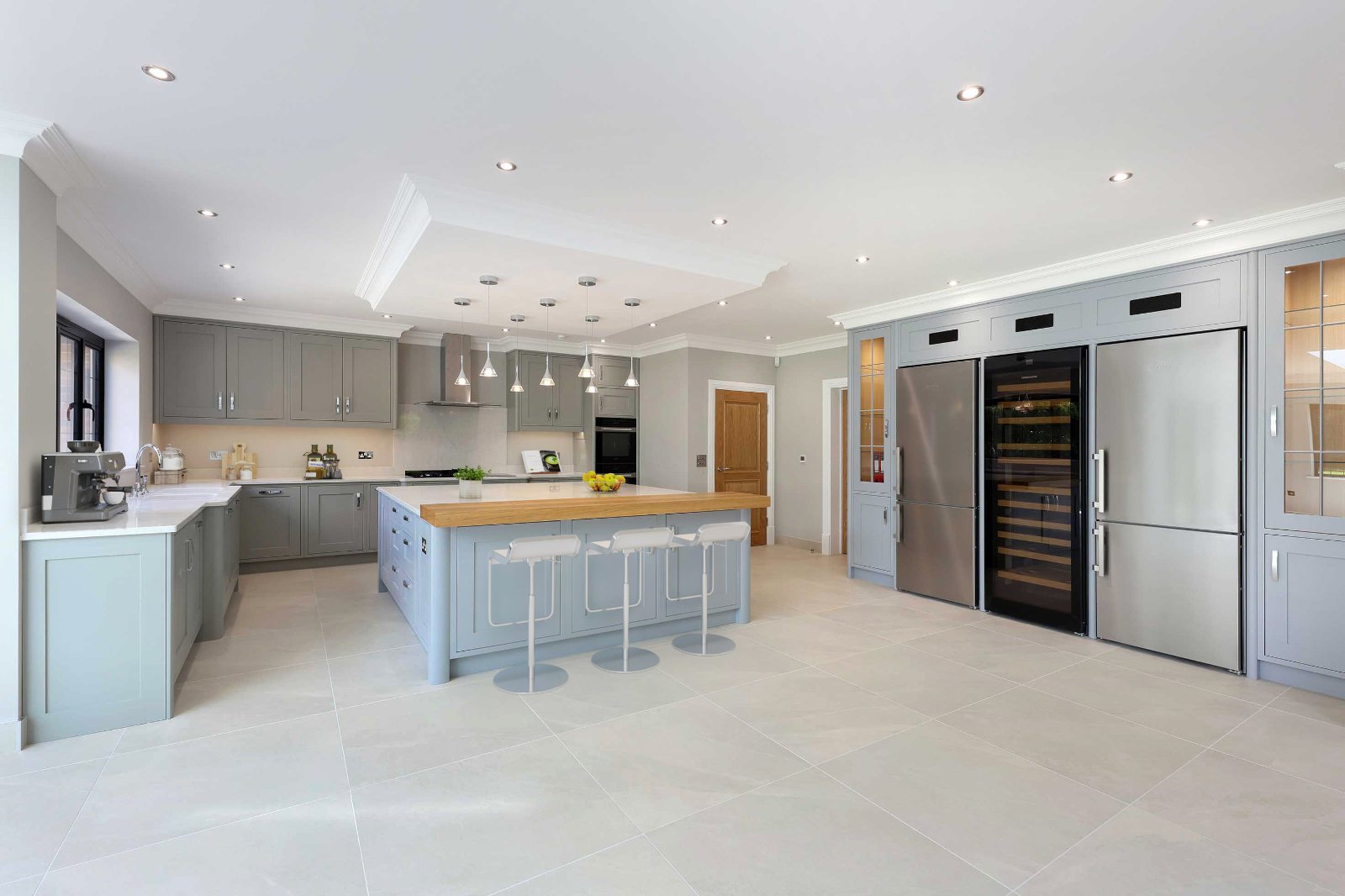 7 bedroom detached new house for sale 0