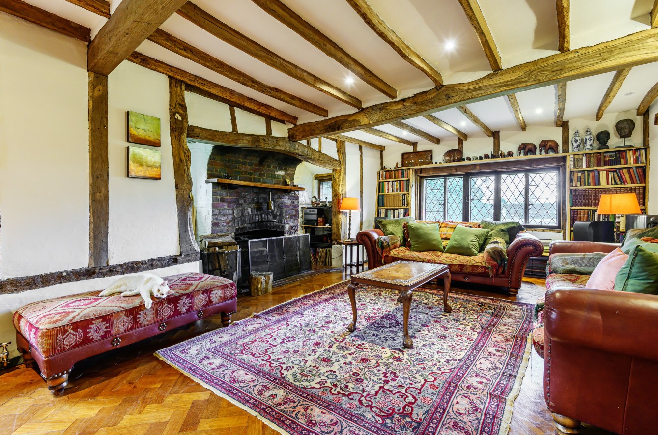 Photos of Meath Green Lane, Horley RH6 60780547 PrimeLocation