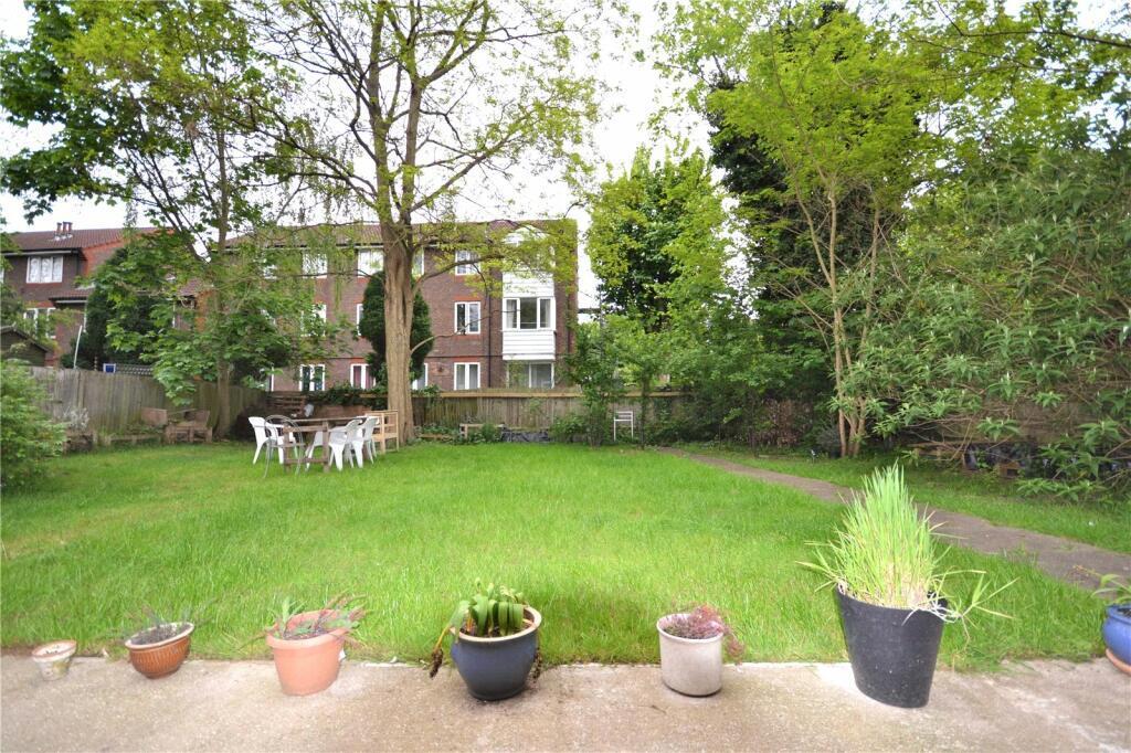 10, Aldrington Road, London photo 4