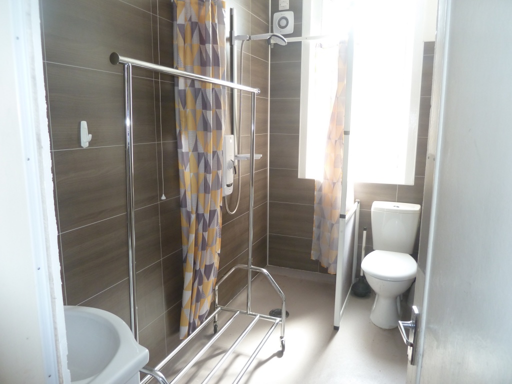 Photos of 32 Royal Crescent, Dunoon PA23 65991564 PrimeLocation