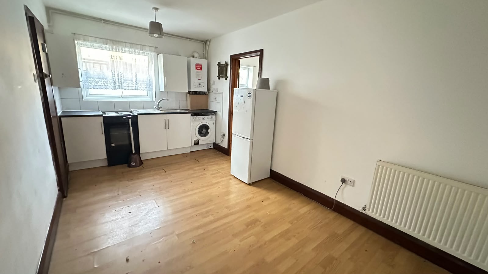 Flat C, 534, High Road, Leytonstone photo 5