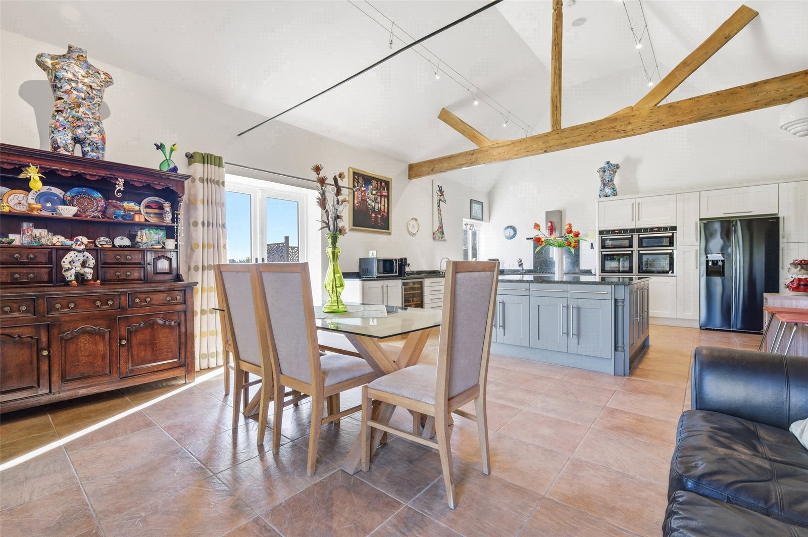 4 bedroom detached house for sale 0