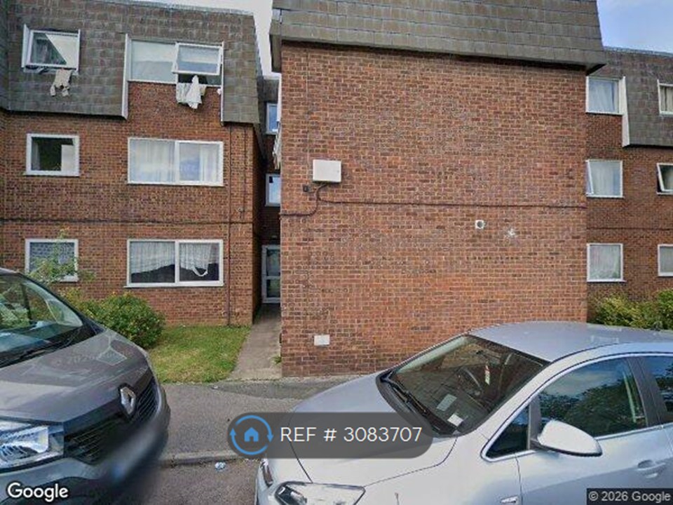 Gardenia Avenue, Luton photo 2