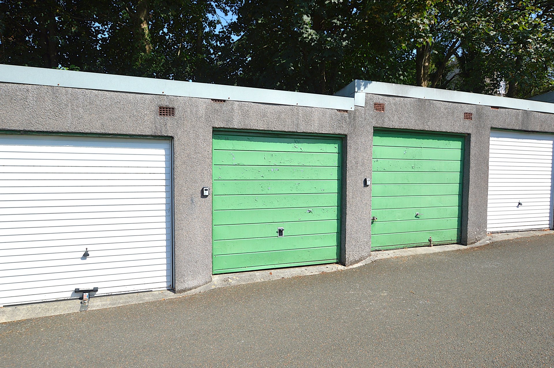 Garage 14,, Drake Gardens, Devon photo 3
