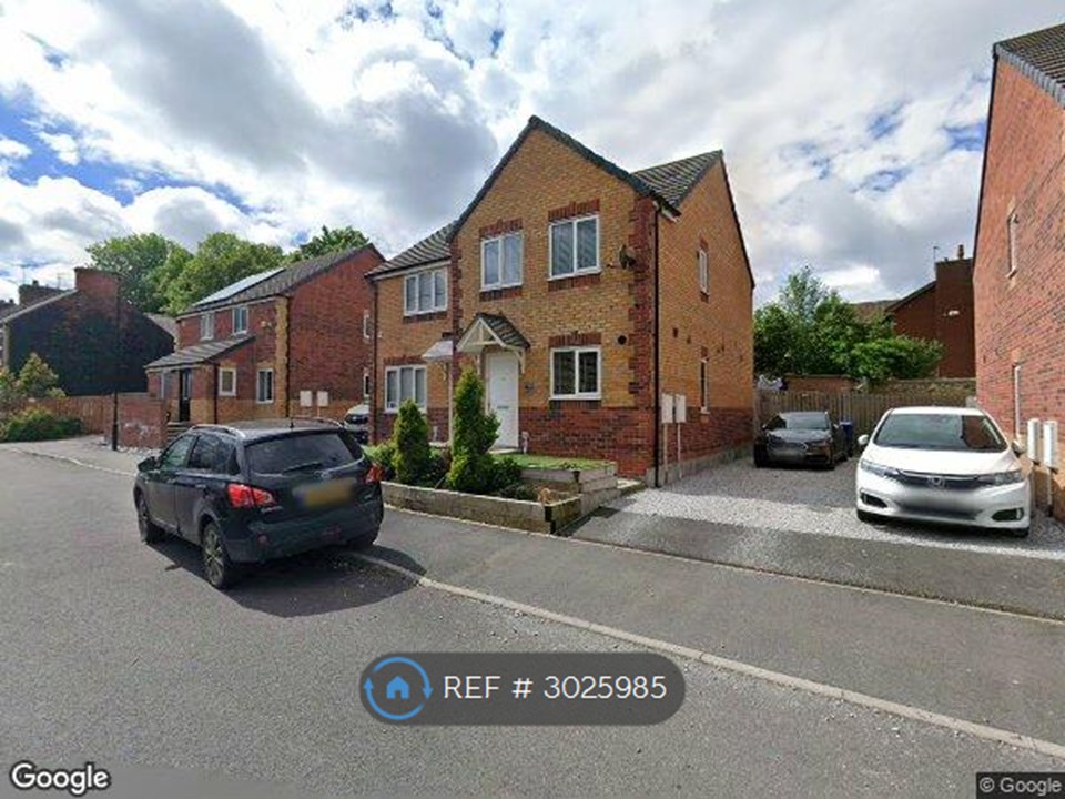 St Peters Drive, Askern, Doncaster photo 3